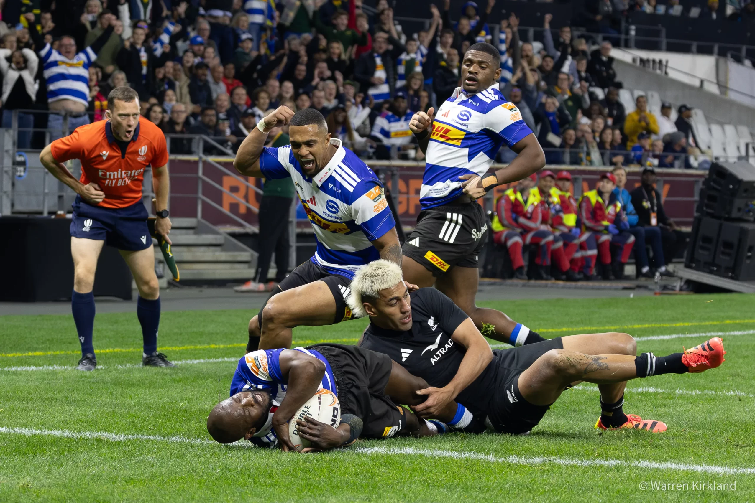 Stormers player diving over to score a try, Stormers vs All Blacks match, DHL Stadium, Cape Town